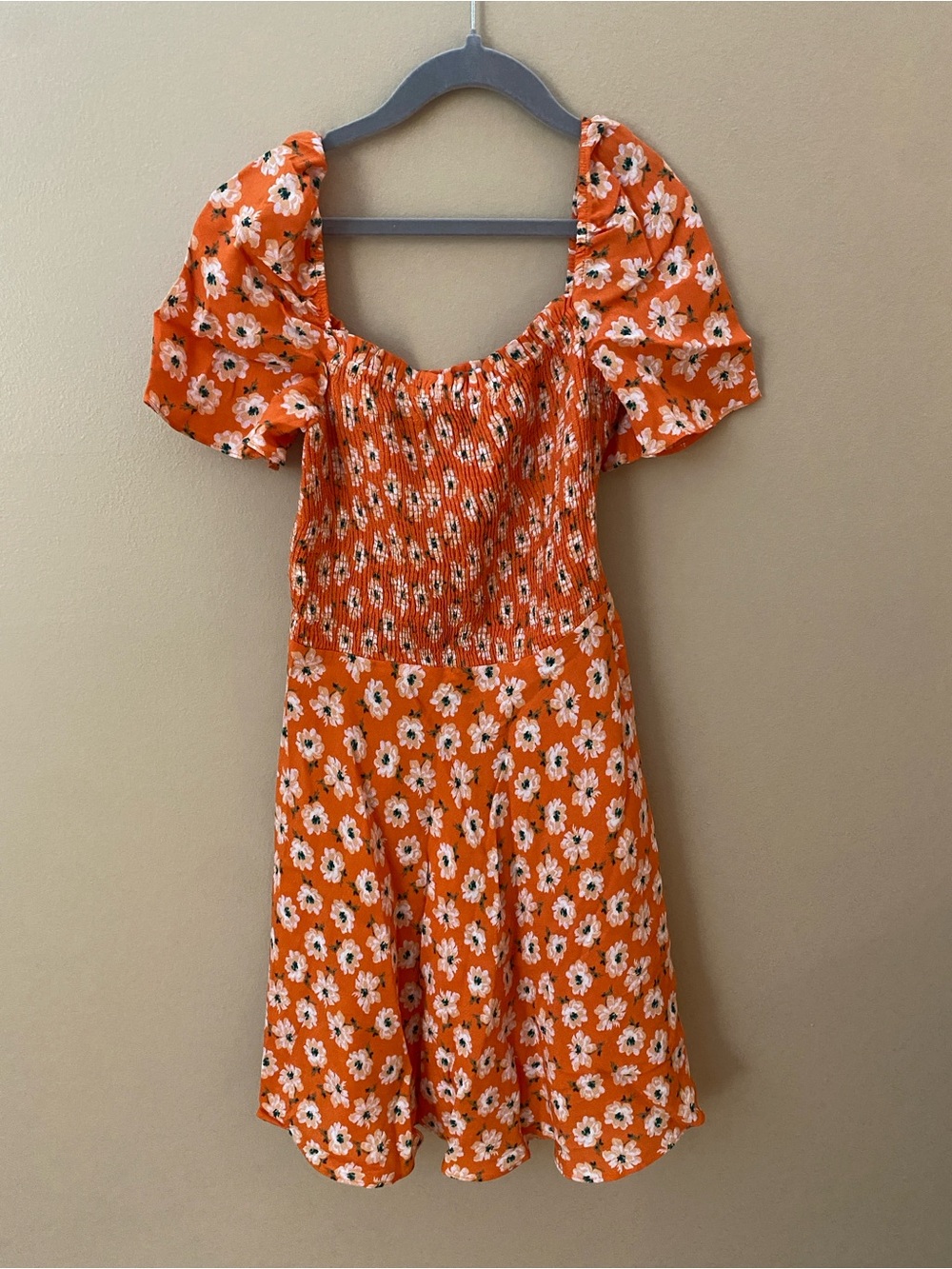 Zara Orange and White Floral Smocked Top